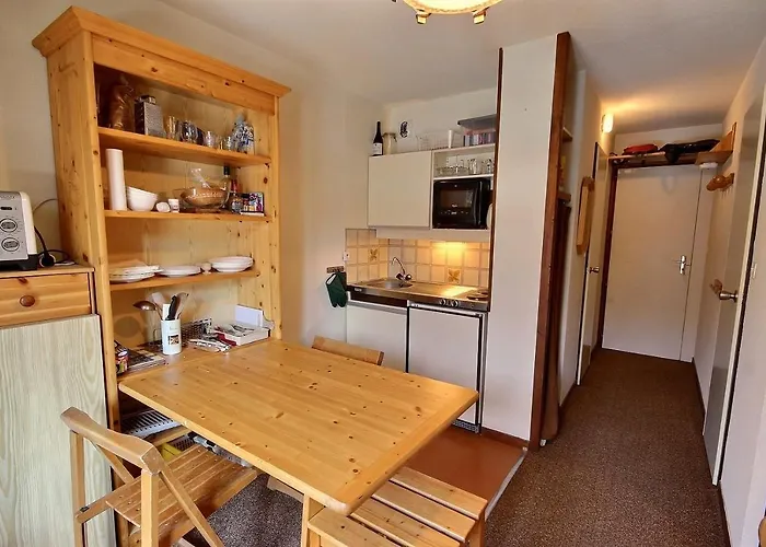 1 bedroom Apartment+parking+Wifi, 5 min walk Funicular les Arcs
