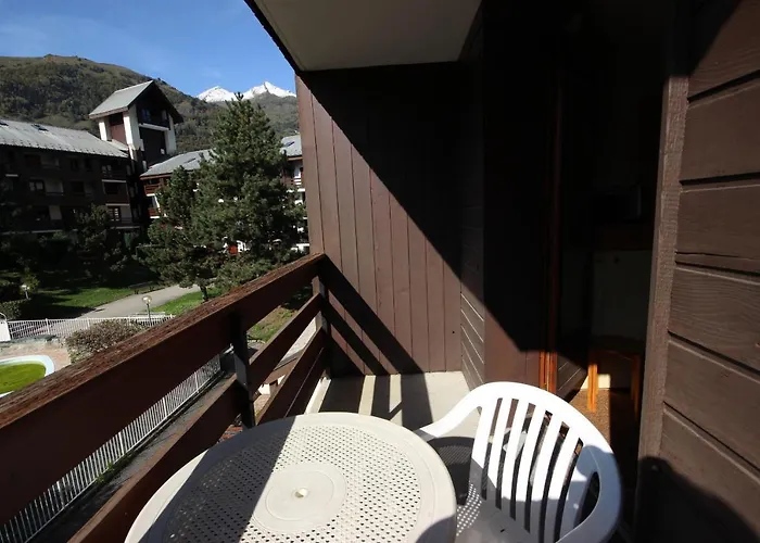 1 Bedroom Flat, 5 Minutes Walk Funicular Les Arcs & 10 Minutes Walk City Center, Parking, Wifi